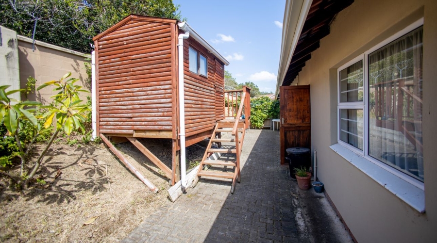 3 Bedroom Property for Sale in Beacon Bay Eastern Cape